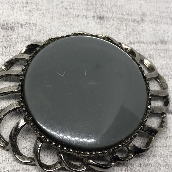 Vintage MUSI clip on shoe clips big statement, pair. - Picture 2 of 7